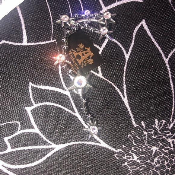 Alchemy daughter of darkness Star ear wrap cuff - Picture 5 of 8